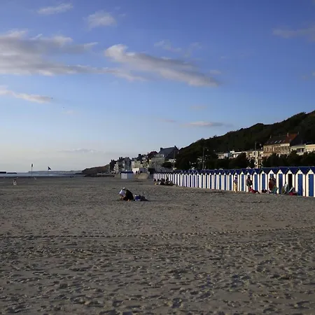 Lägenhet Cosy Idealement Situe Et Bien Equipe *