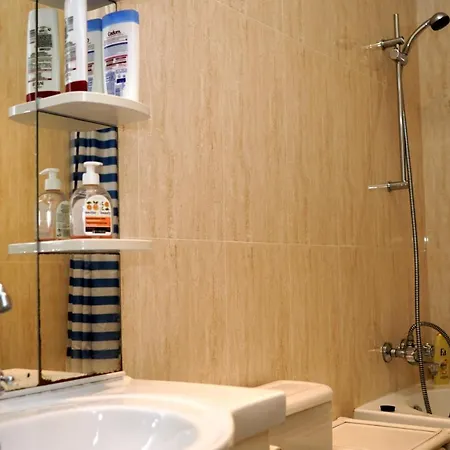 Lägenhet Cosy Idealement Situe Et Bien Equipe *