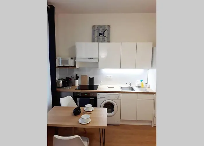 Cosy Idealement Situe Et Bien Equipe بولون-سور-مير